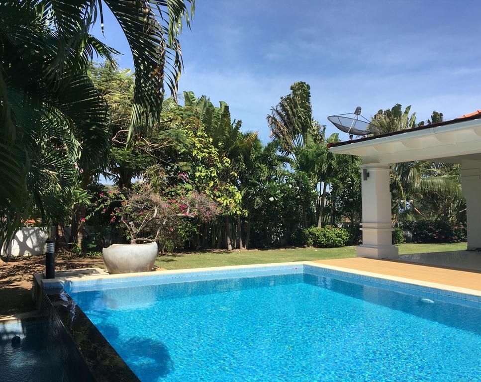 Balinese villa with private pool HHQ Esterno foto